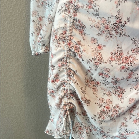 Miss Lola Floral Ruched Long Sleeve Dress - White and Pink - Picture 7 of 12